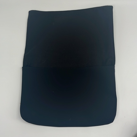 Chanel dust bag - Picture 3 of 3